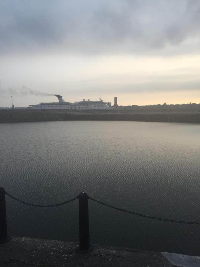 Fabulous Dockside Apartment Liverpool Dış mekan fotoğraf